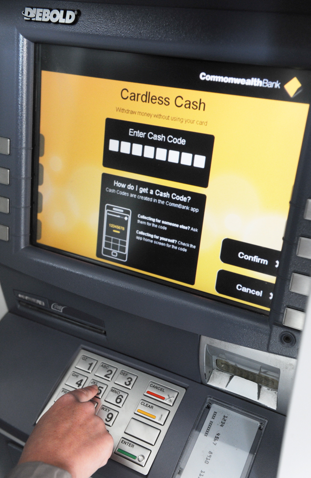 Cardless Cash_New_DSC_3936 » EFTM